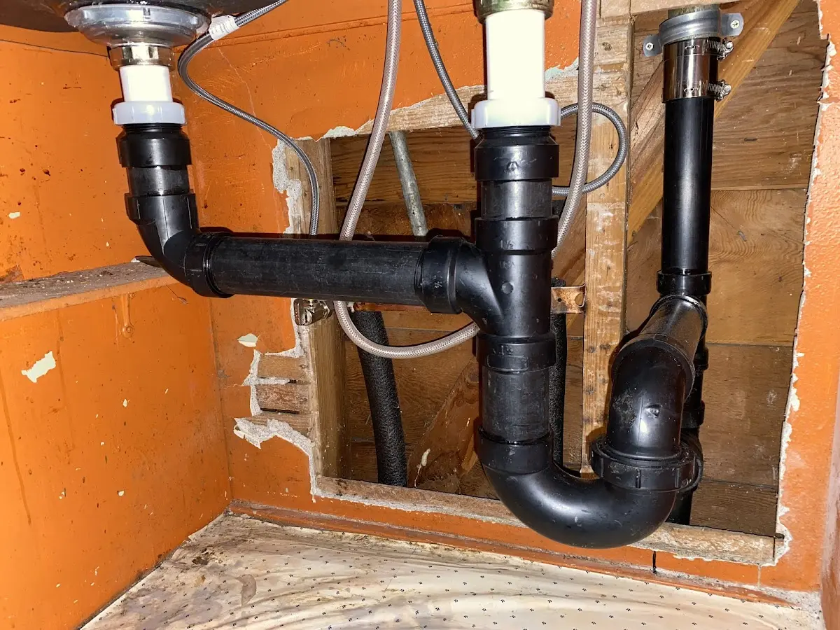 Professional Pipe Bursting equipment and tools on the job in Kinross