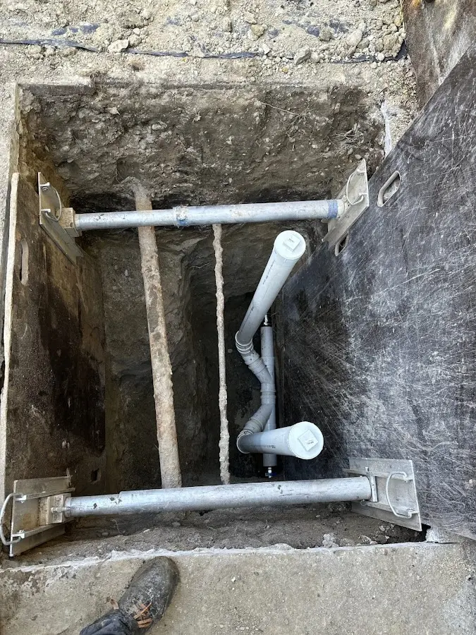 Experienced plumber completing Gas Line Repair work in Kinross